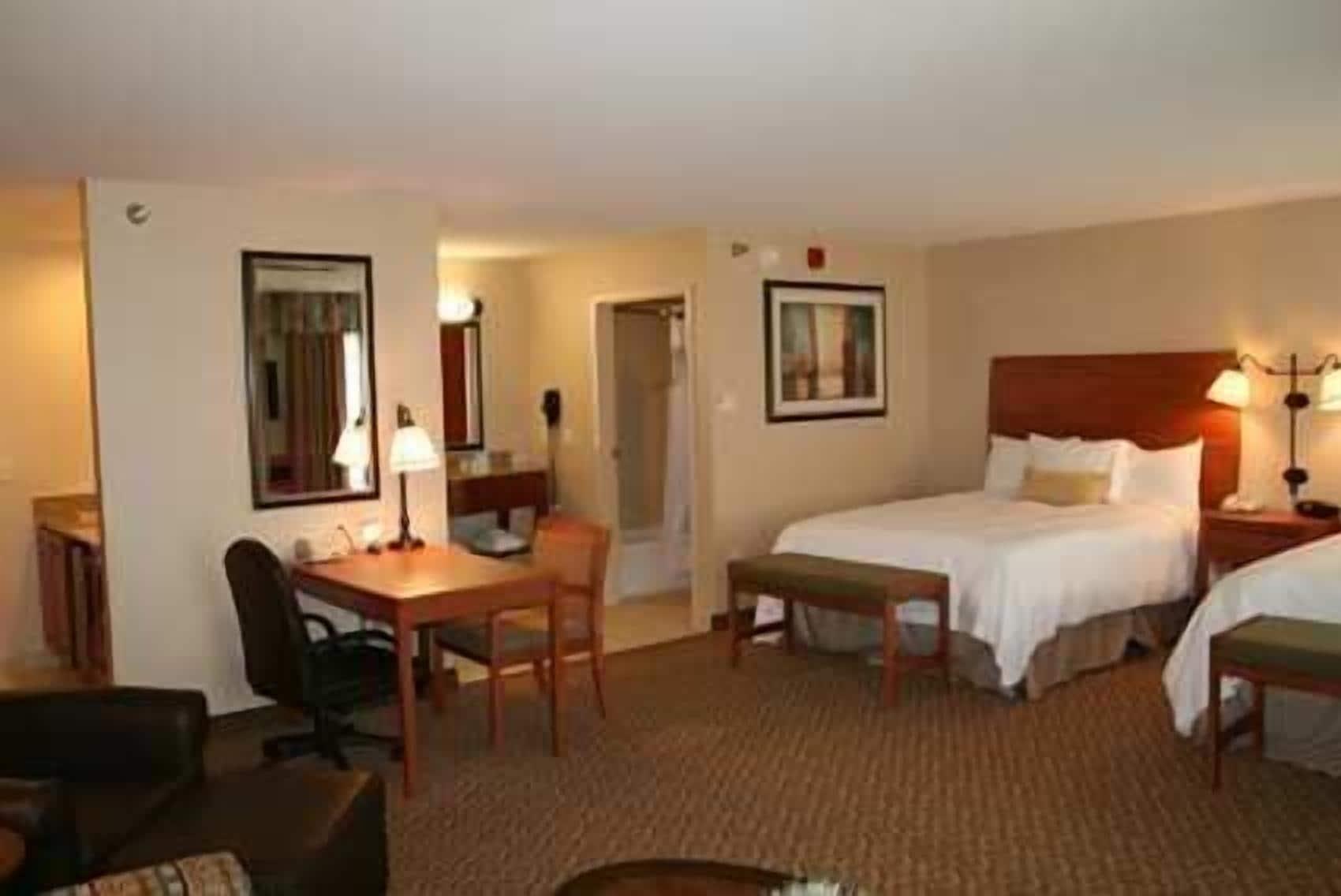 Hampton Inn & Suites Ґрілі Екстер'єр фото