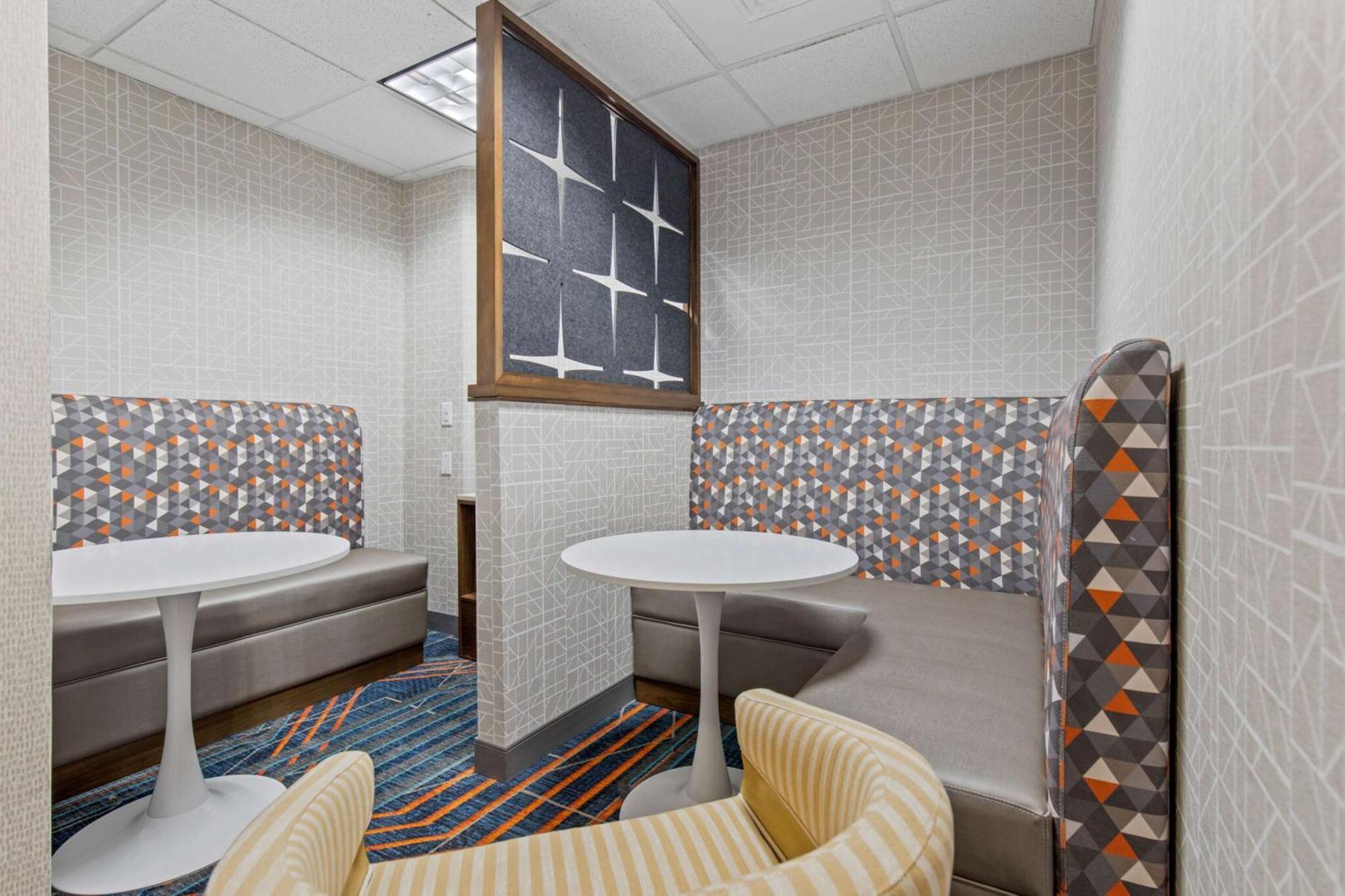 Hampton Inn & Suites Ґрілі Екстер'єр фото