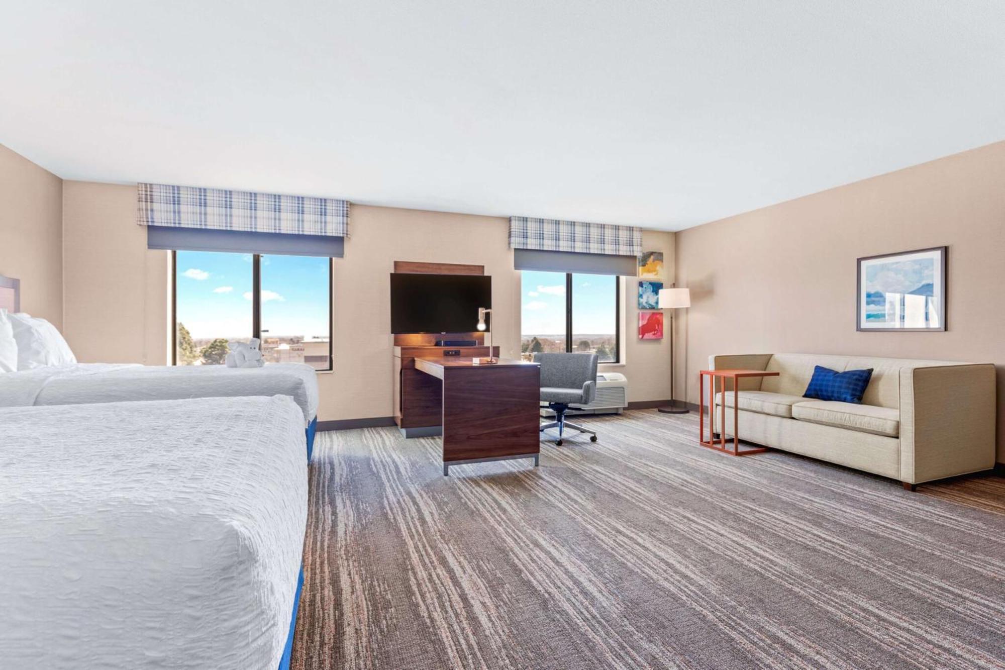 Hampton Inn & Suites Ґрілі Екстер'єр фото